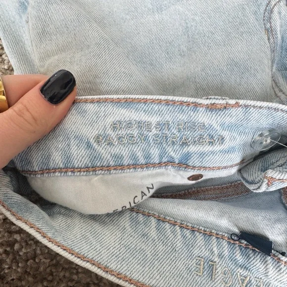 American Eagle Highest Rise Baggy Straight - Picture 3 of 5